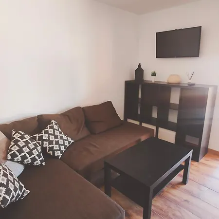 Apartment Almogrote 2 *
