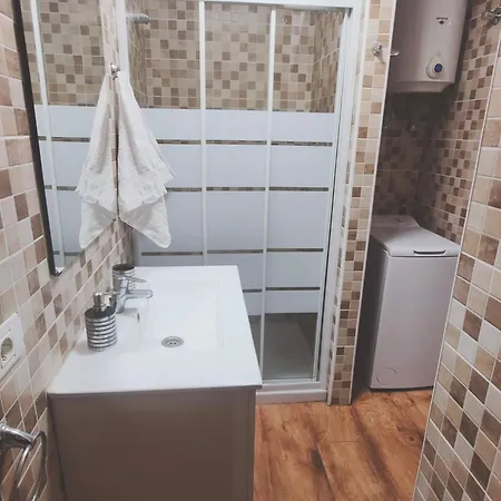 شقة Almogrote 2 *